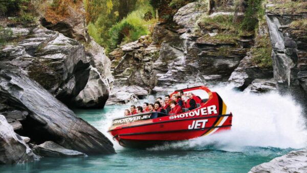 new zealand adventure tours